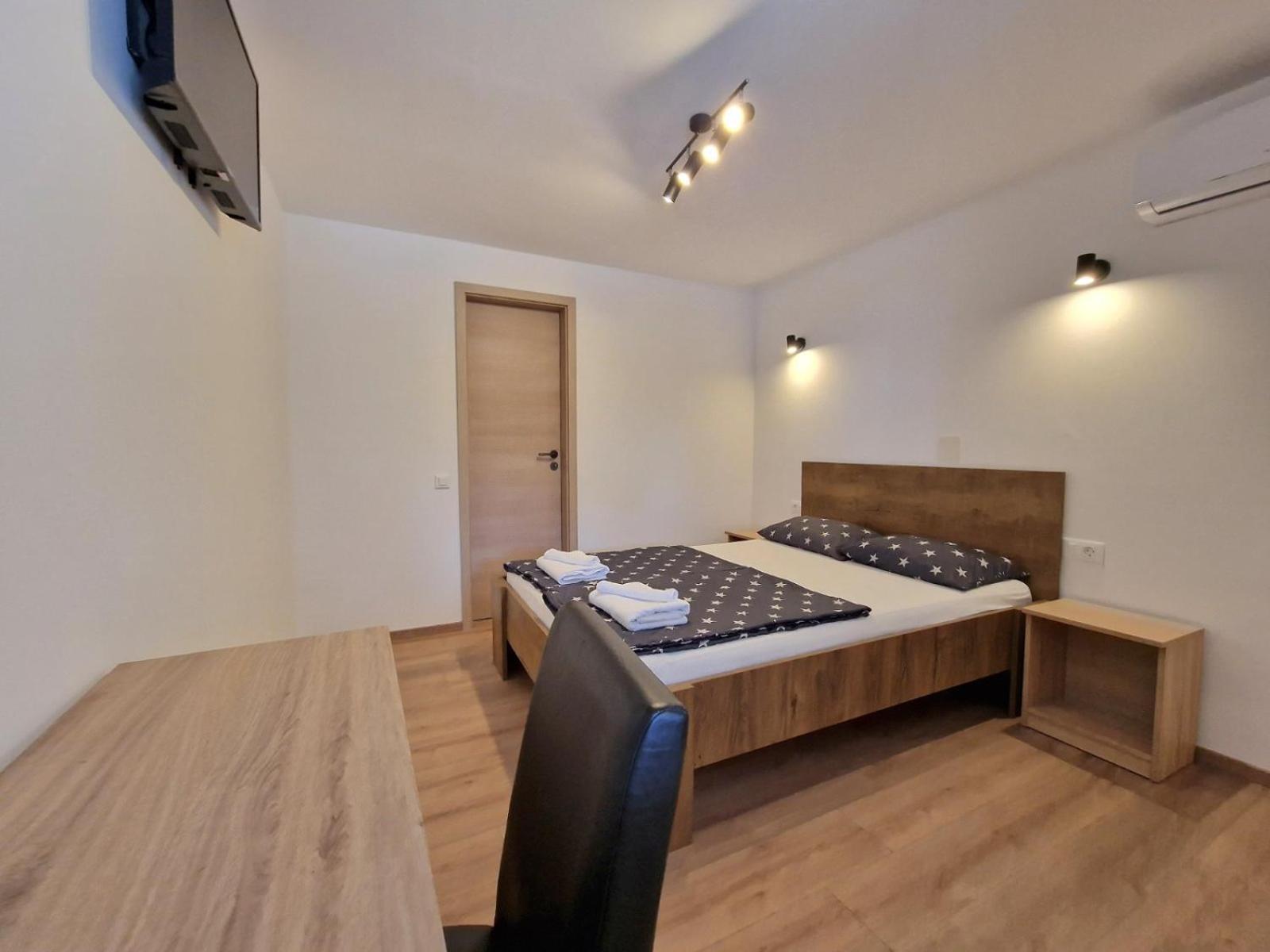 Room D Pula Bagian luar foto