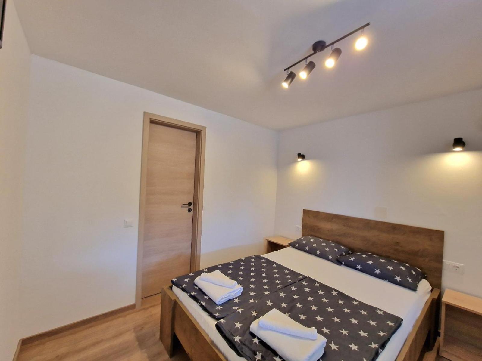 Room D Pula Bagian luar foto